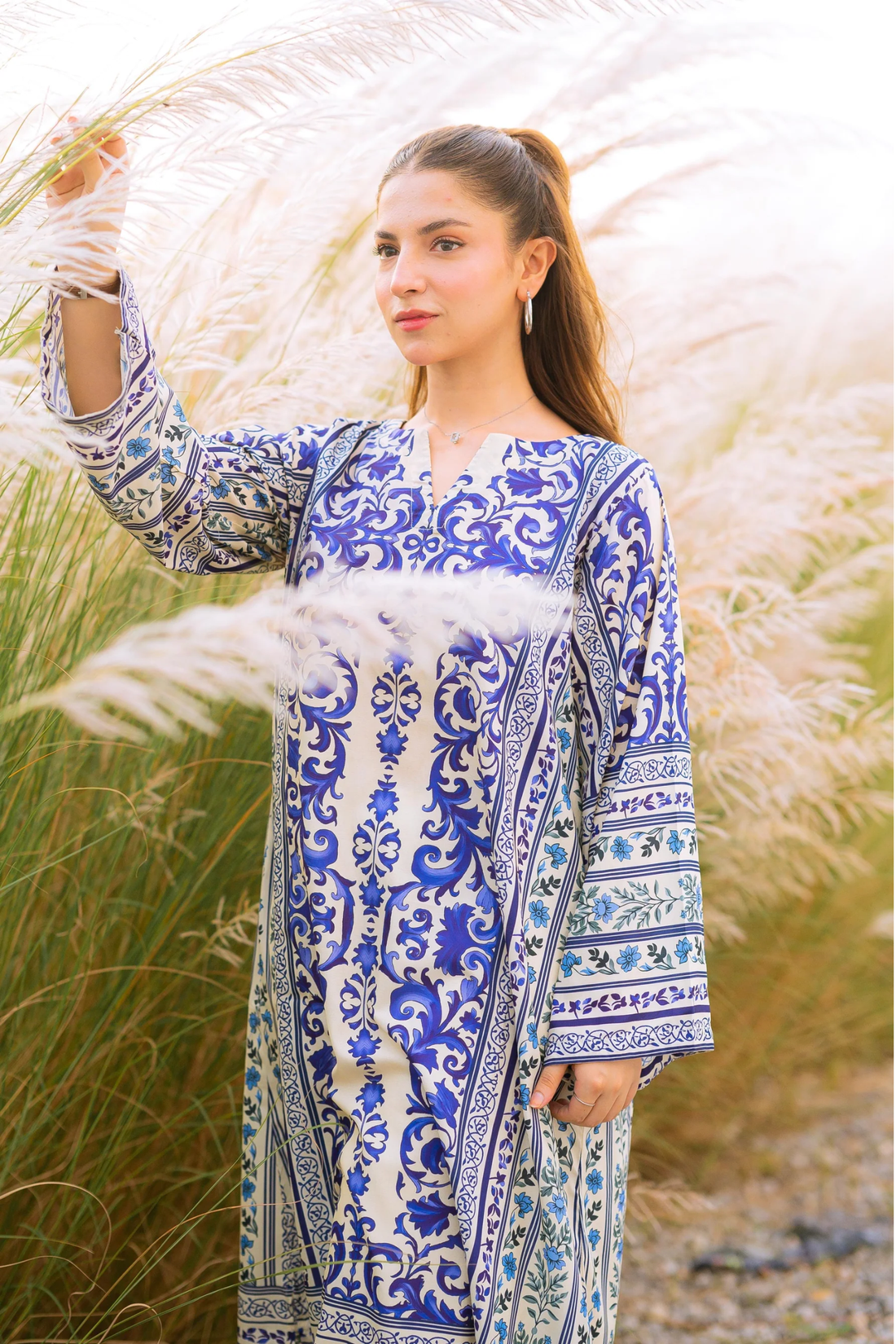 LAAM Blue Royale Printed Lawn 3-Piece Suit – D#24001